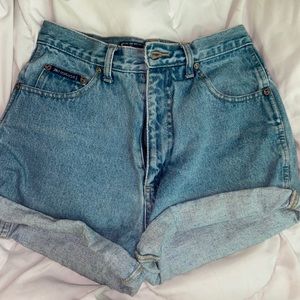 Cute Mom Jean Shorts!